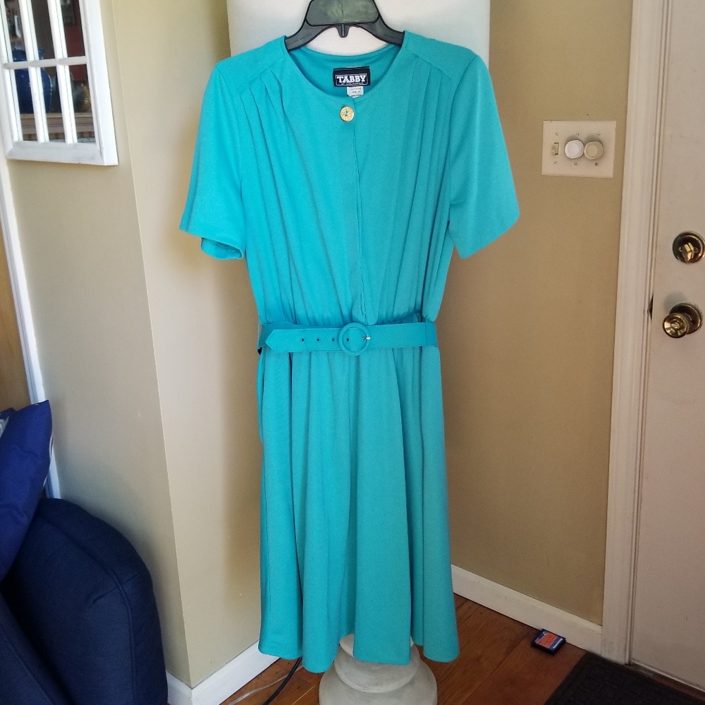 Tabby Vintage Midi Dress